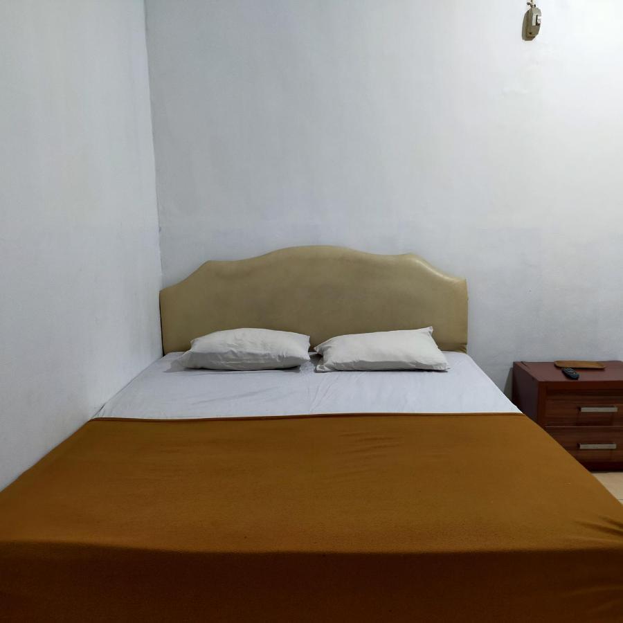 Hotel Nirwana Ternate Redpartner Eksteriør billede