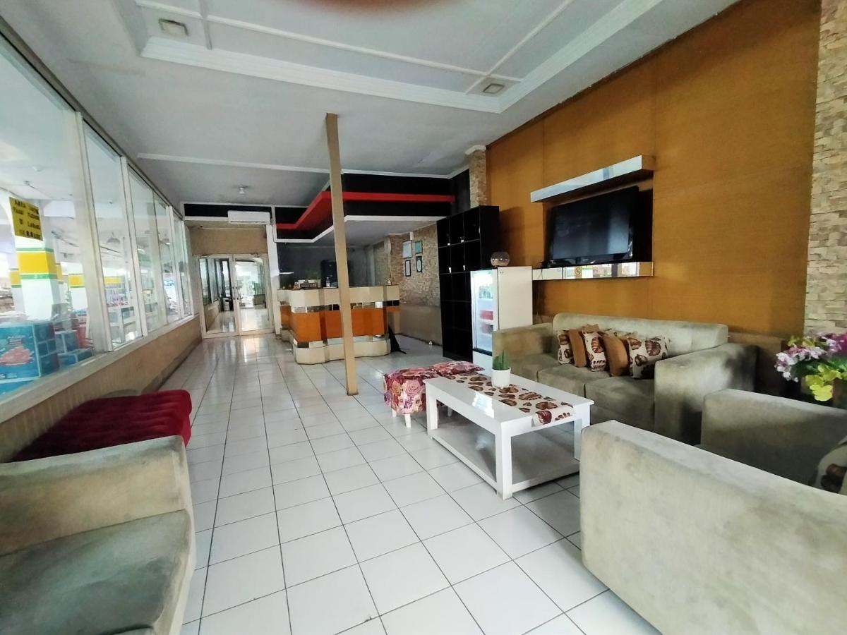Hotel Nirwana Ternate Redpartner Eksteriør billede